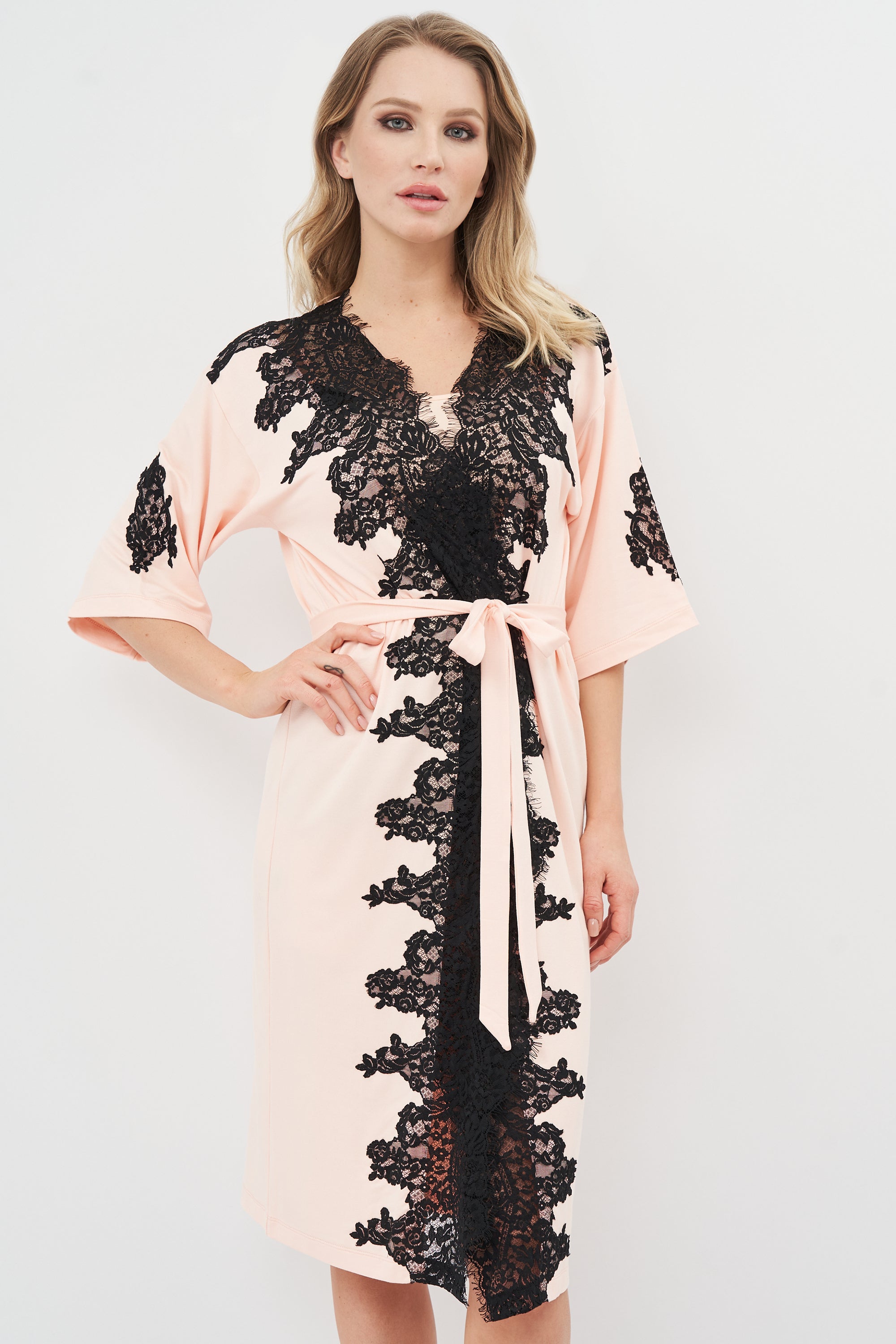 Халат с кружевом 03106 peach