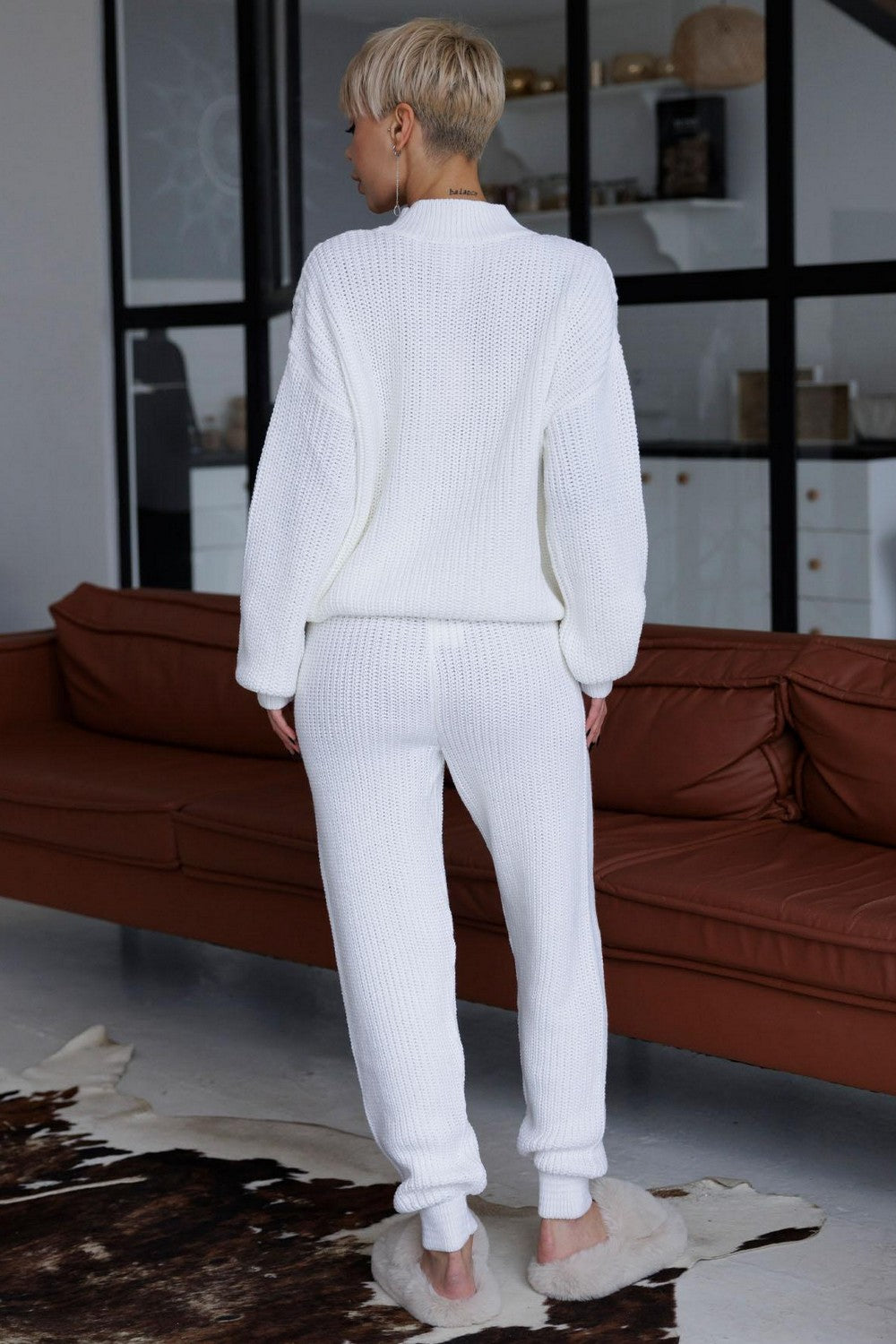 Вязанный костюм из акрила 003/81005