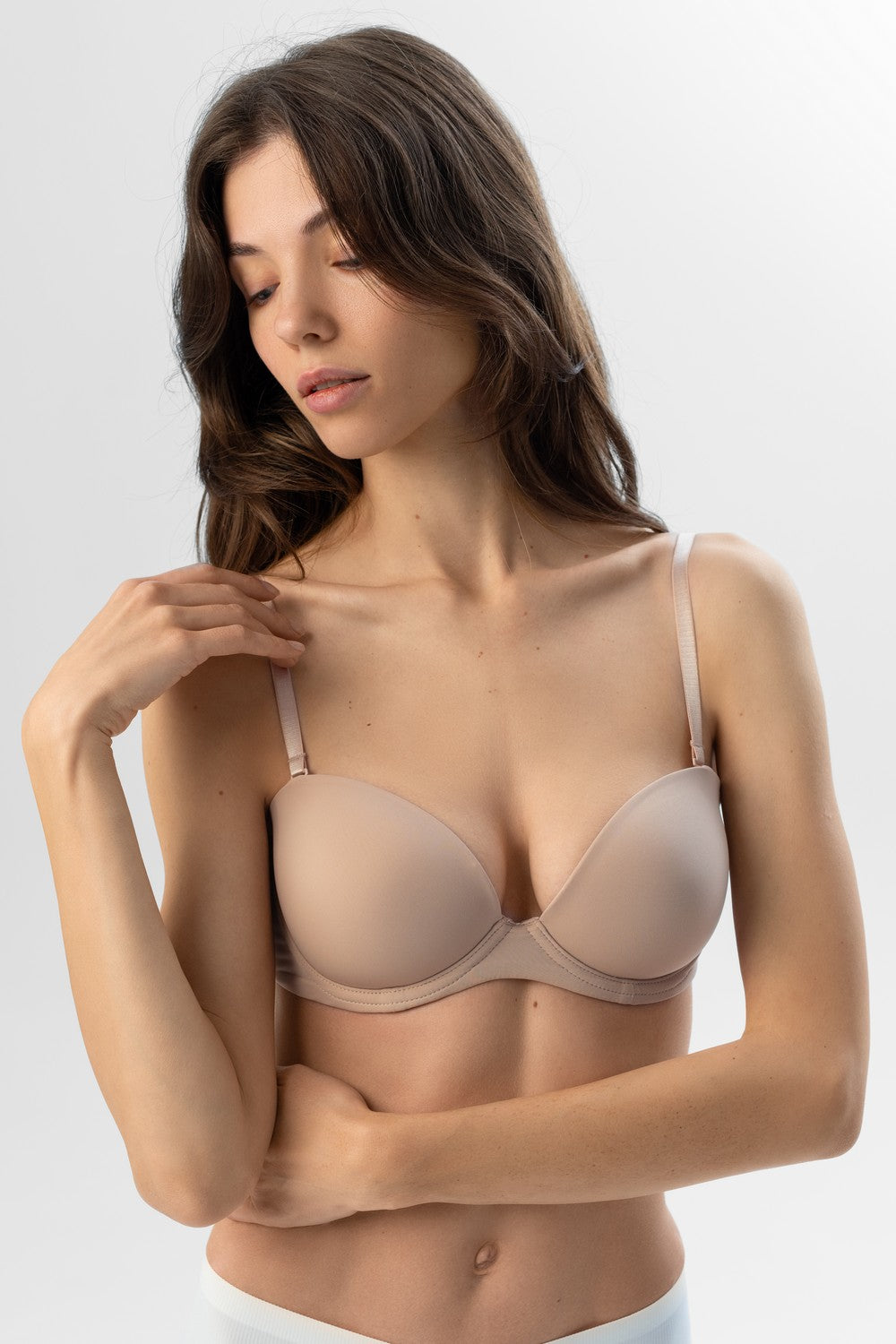 Бюстгальтер с гладкими чашками L1524A Erika beige