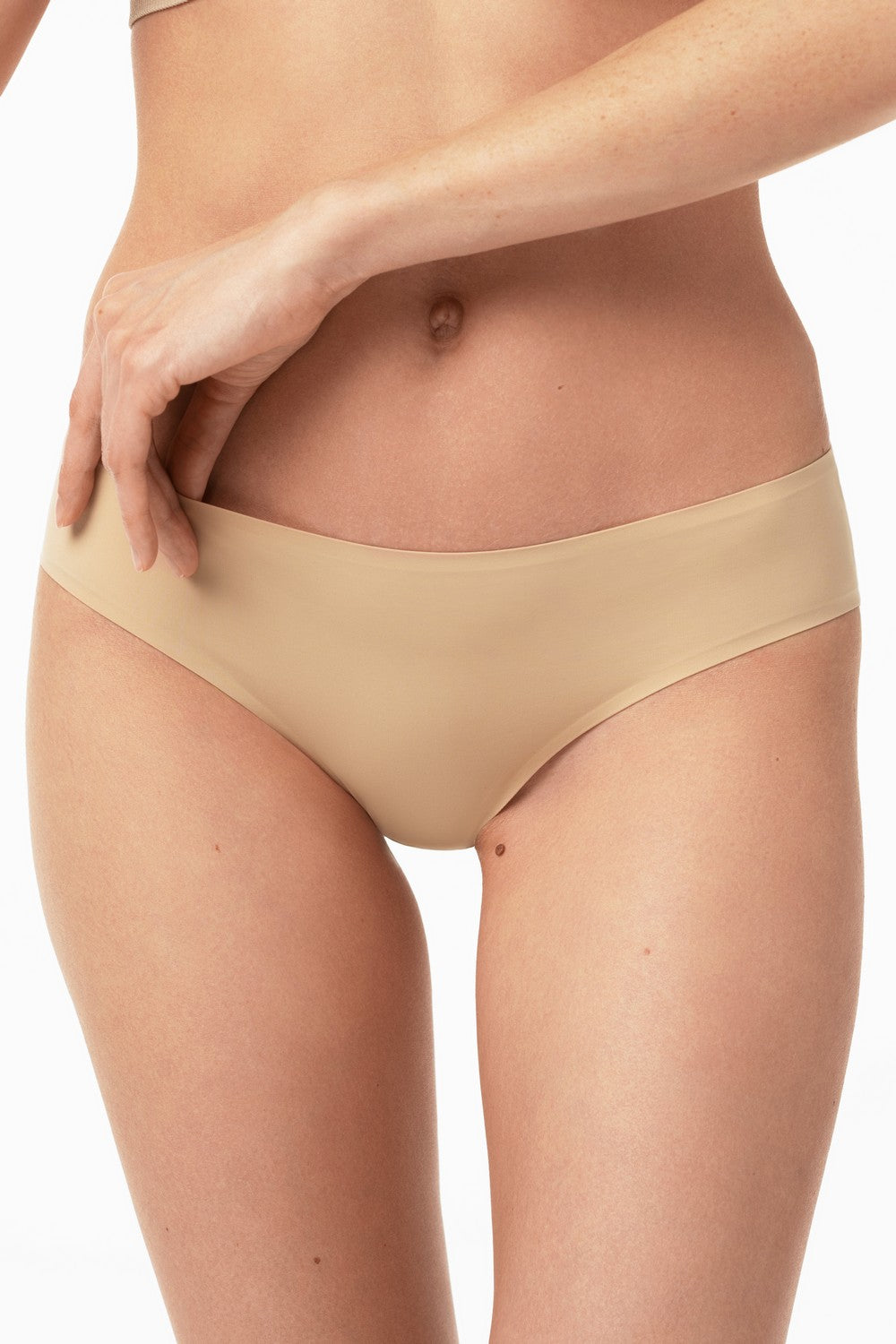 Бесшовные трусики слип L5156BR-M beige