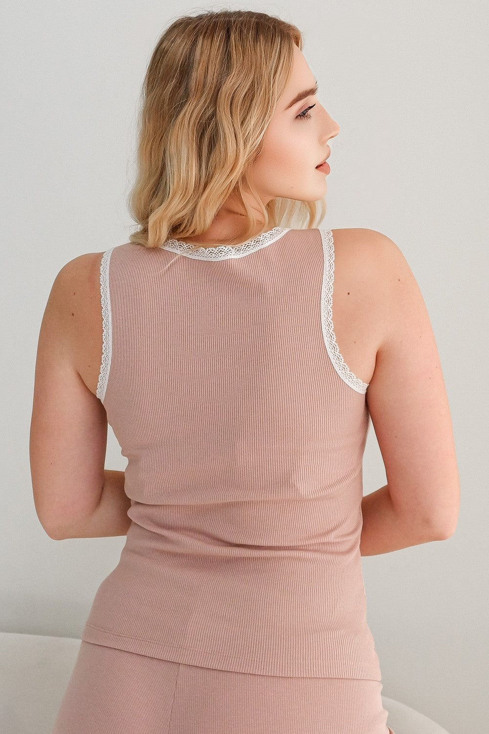 Пижамная майка в рубчик V7704 beige