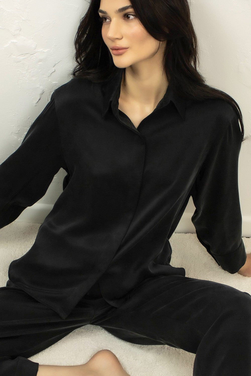 Шелковая рубашка 241201-04 black