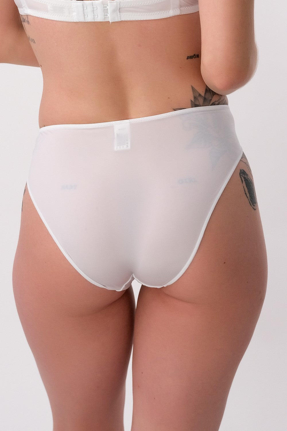 Трусики слип из микросетки VLPT02548 white