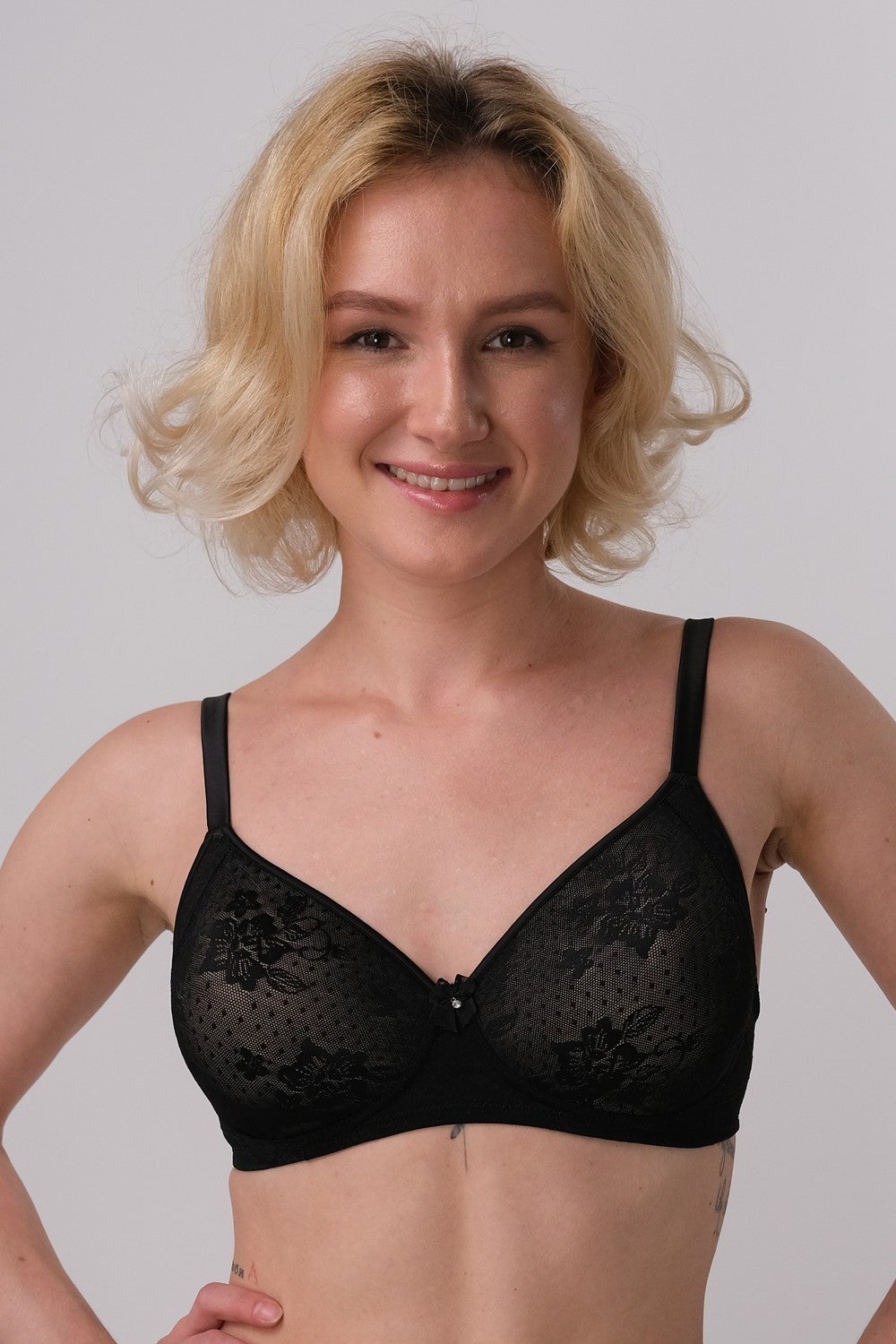 Бюстгальтер spacer из кружева VLPT02550 black