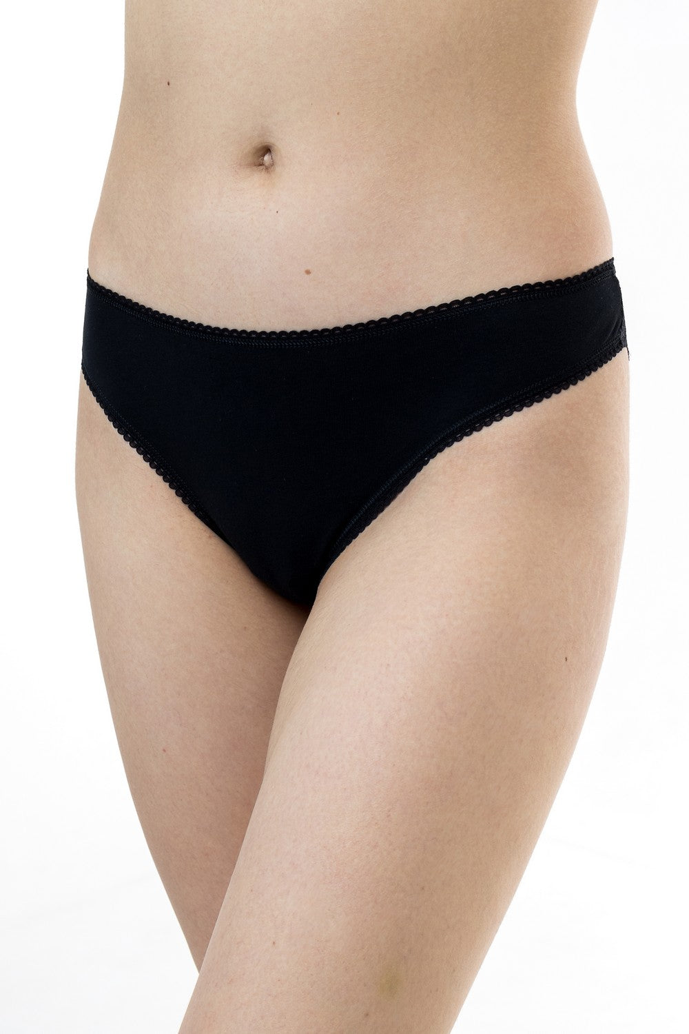 Трусики бразилиана с кружевом 34 black