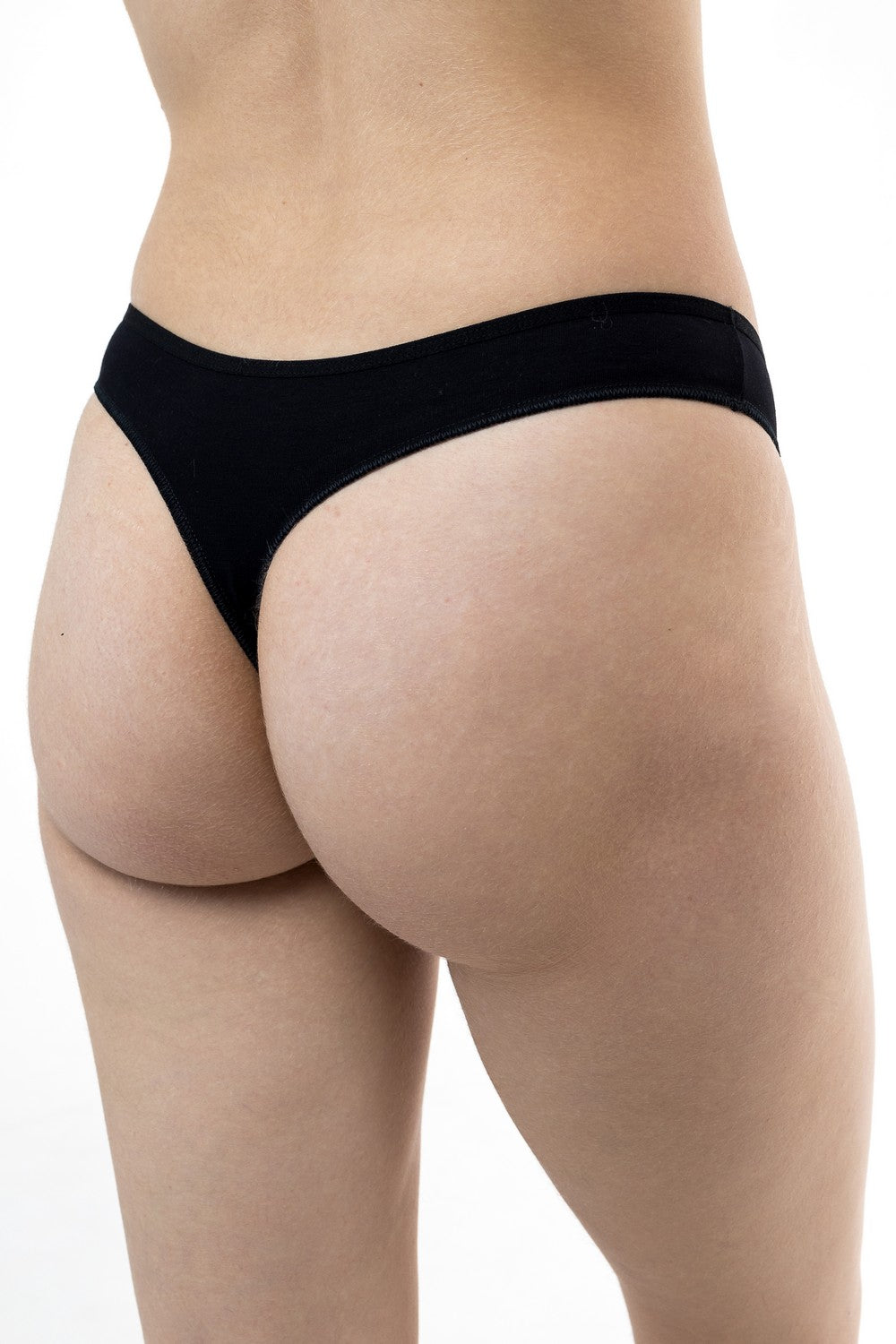 Хлопковые трусики стринг 62205 black