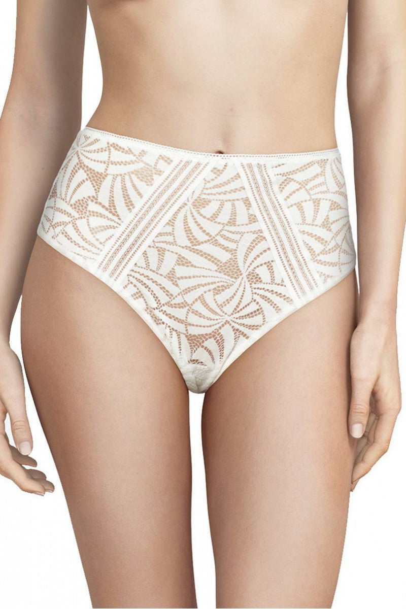 Кружевные трусики стринг 46B6 Hampton milk