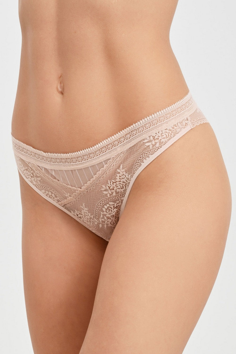 Трусики бразилиана из кружева 47H7 Maddie soft pink