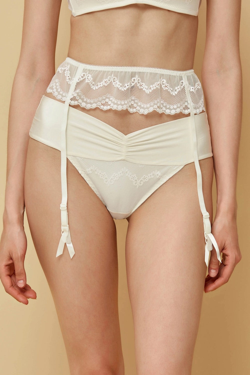 Кружевной пояс для чулок 802-50 champagne