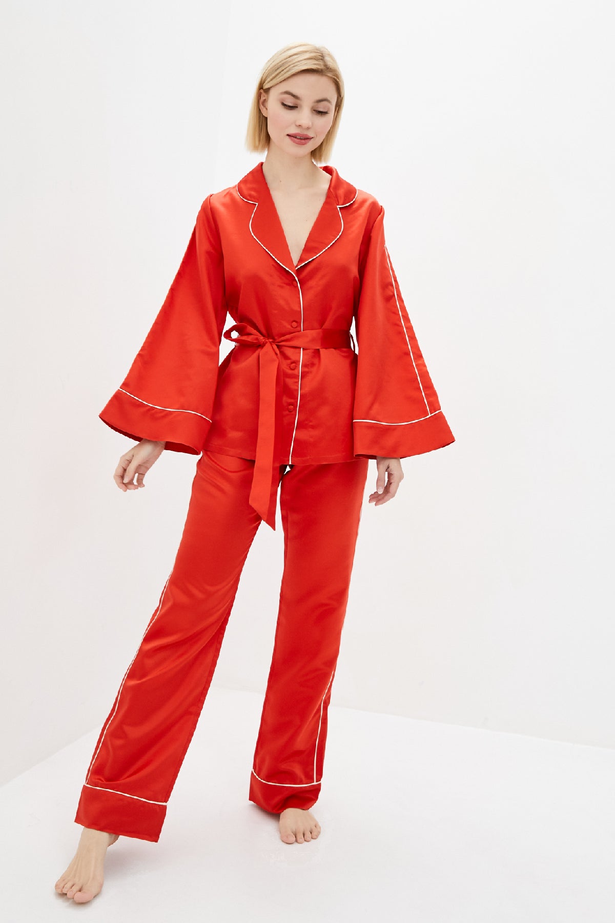 Шелковая пижама с белым кантом Dominic P2102