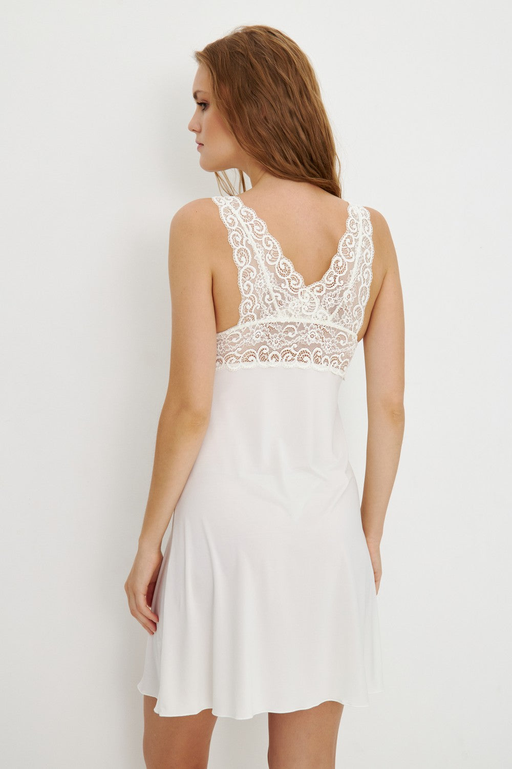 Ночная сорочка с кружевным лифом Bianka ivory