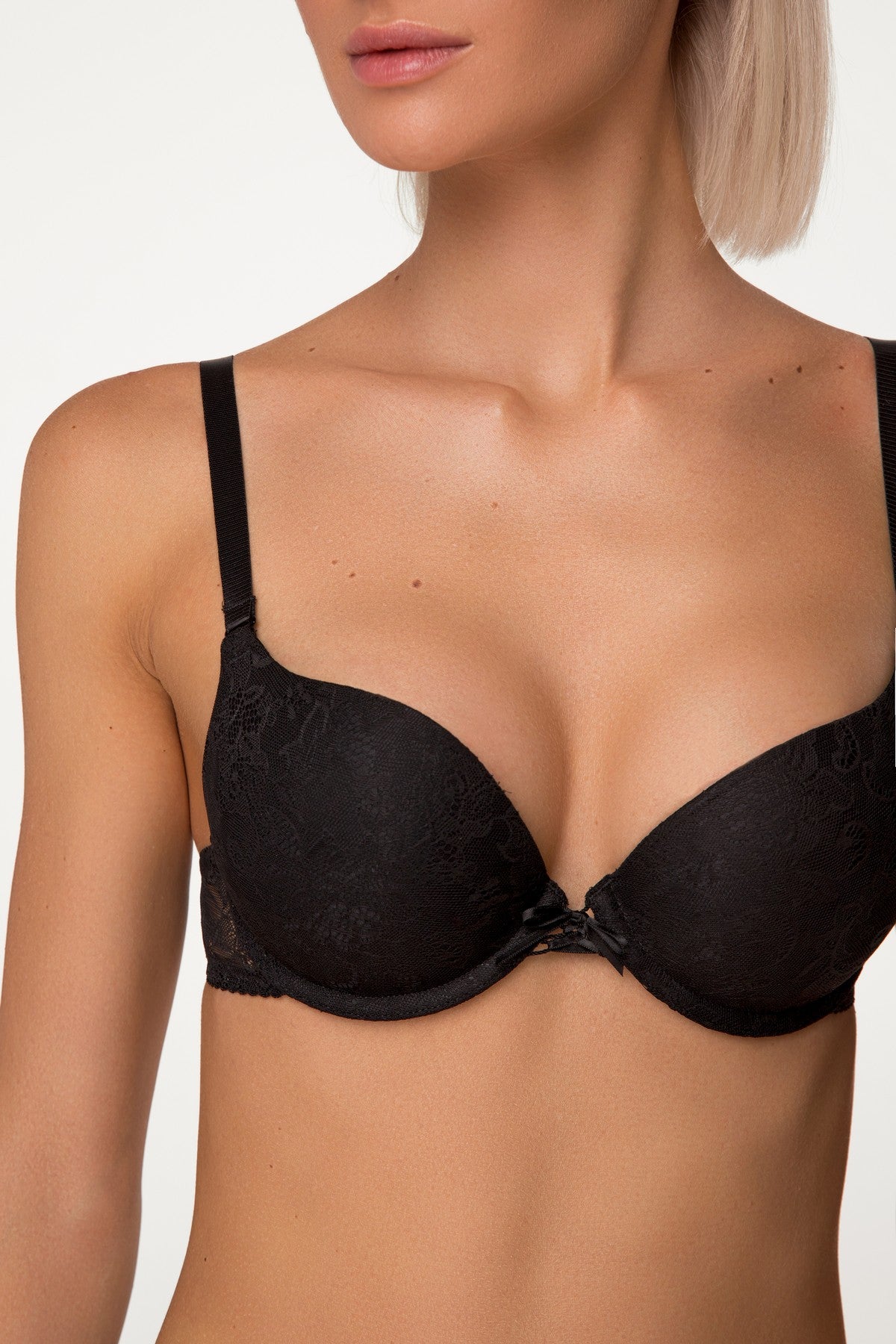 Бюстгальтер с двойным push-up Lo-Lo-921 black