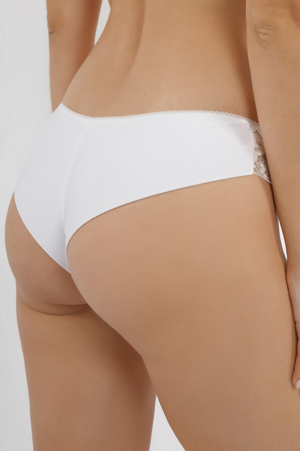 Трусики бразилиана из микросетки V-2500 ivory