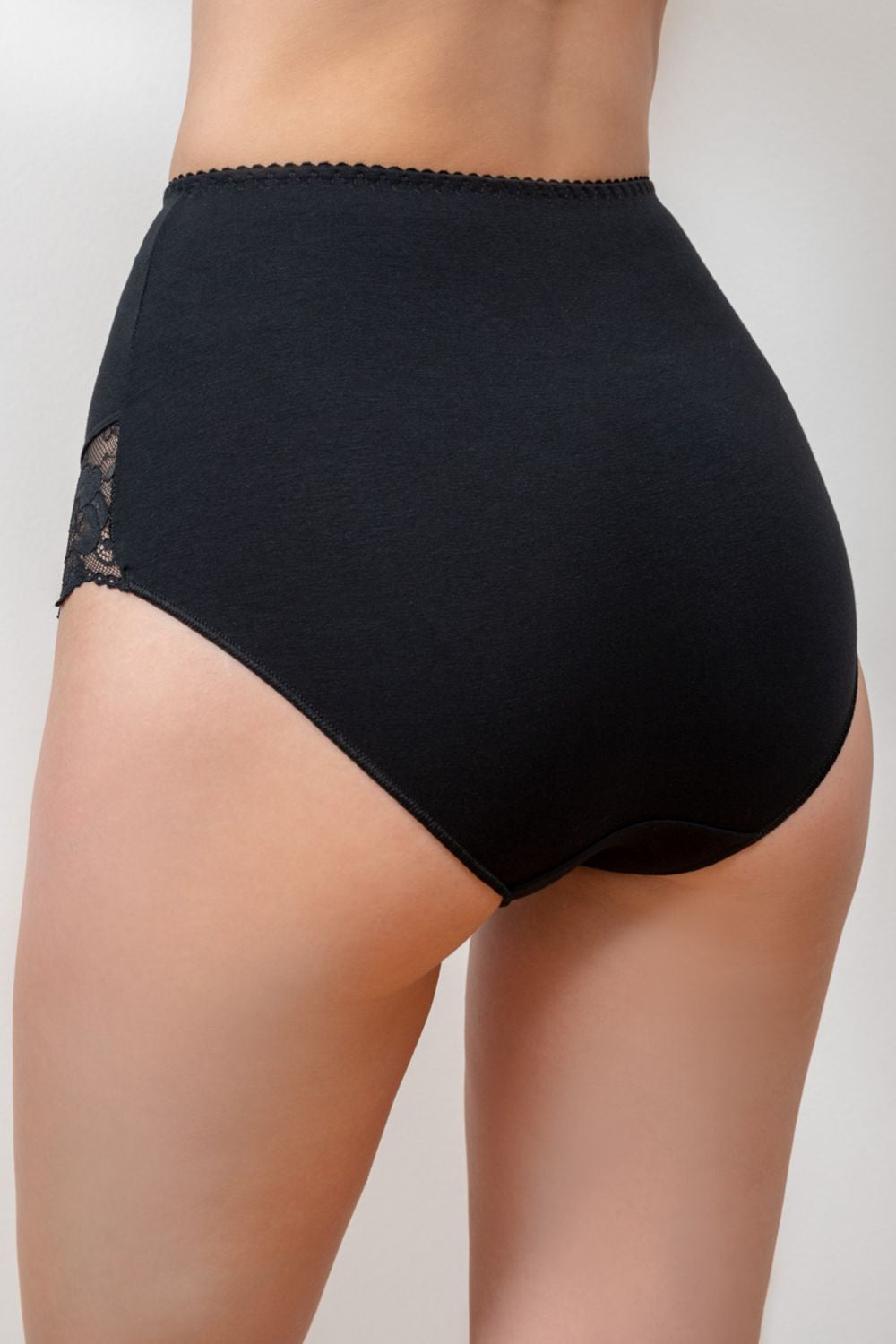 Высокие трусики слип maxi BLF 002 black (2 шт.)