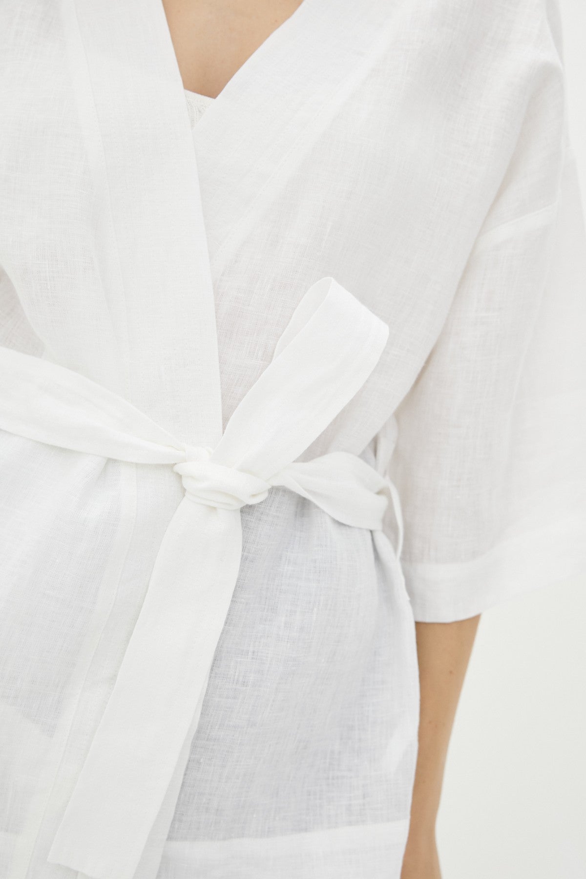 Домашнее кимоно из льна 003 White