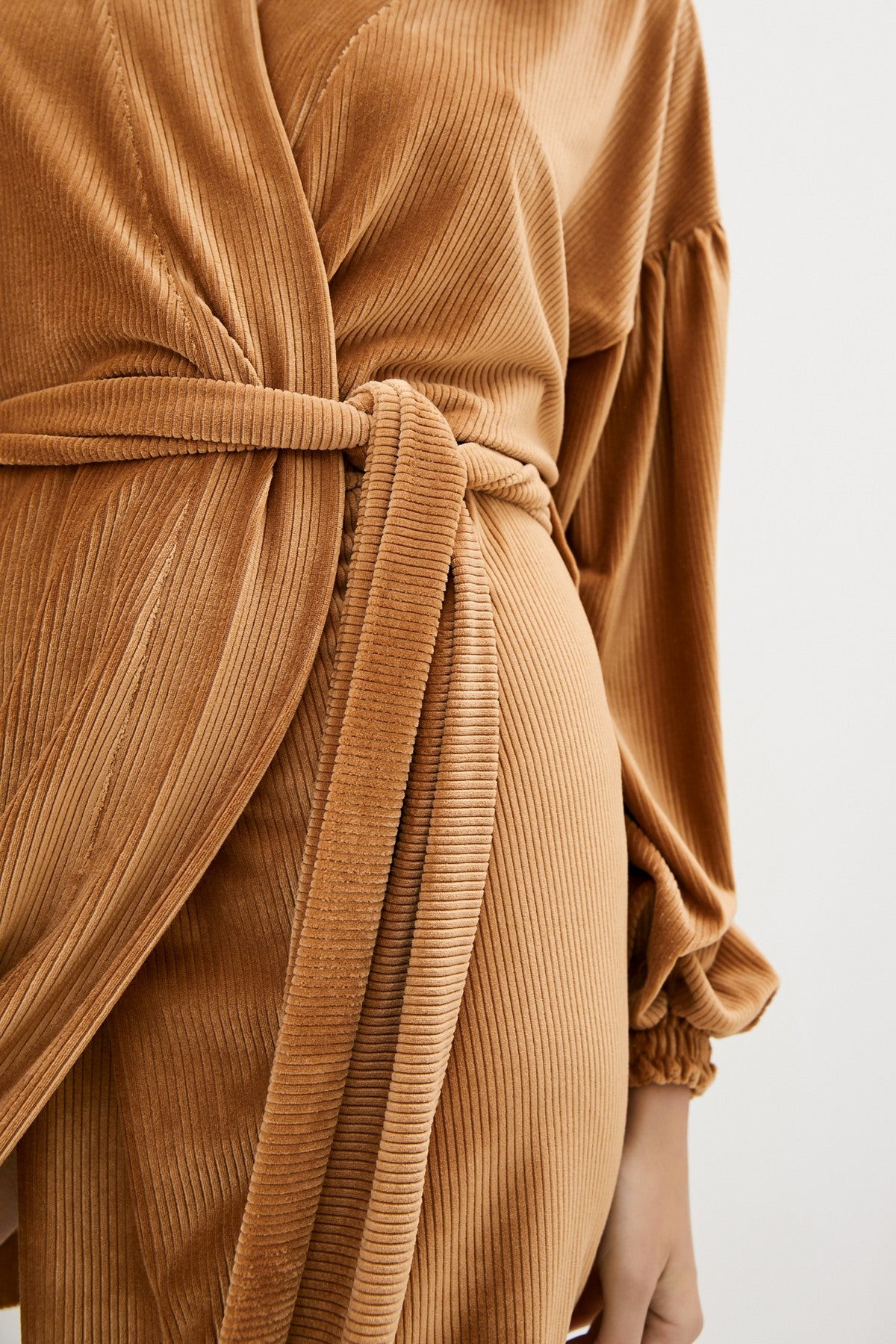 Халат с объемными рукавами 238 Camel