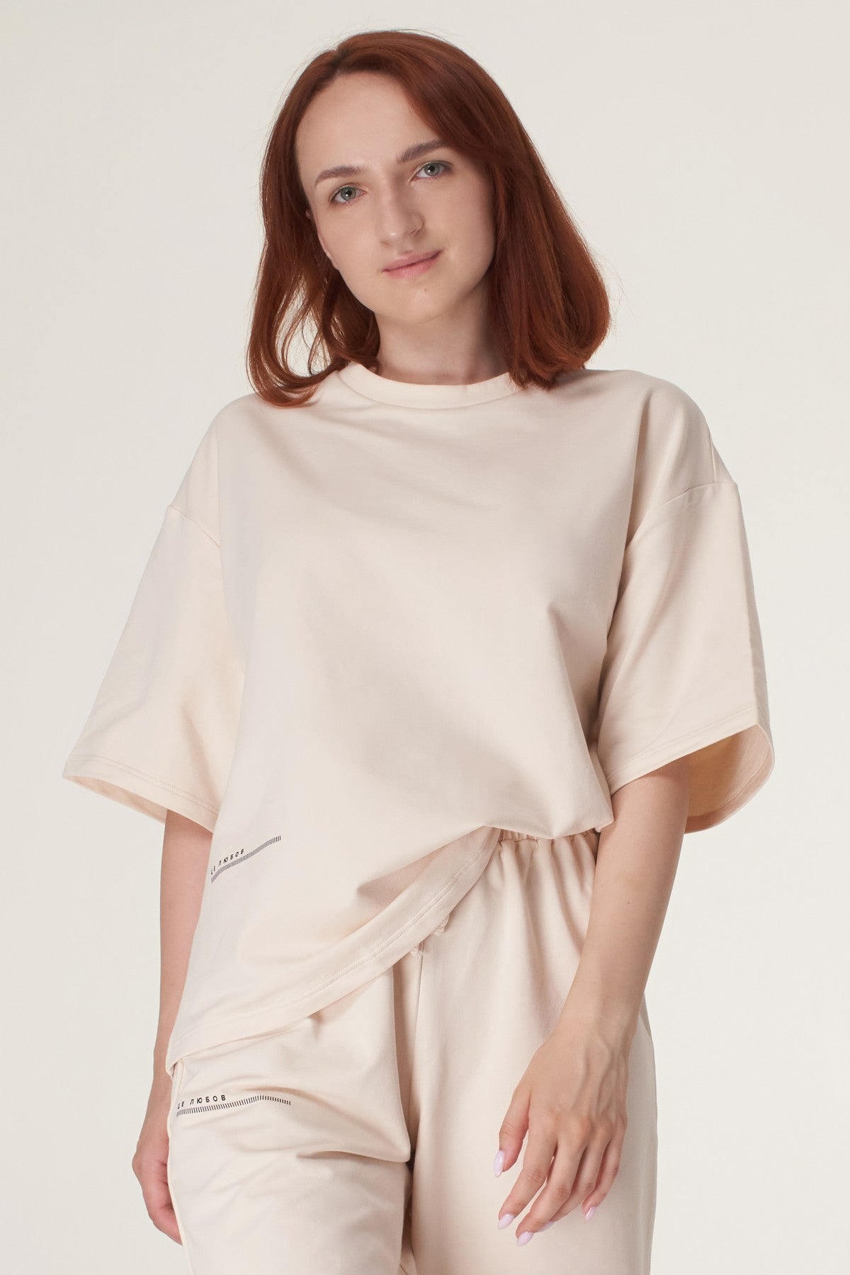 Хлопковая футболка с надписью HOM2110040/040L sand