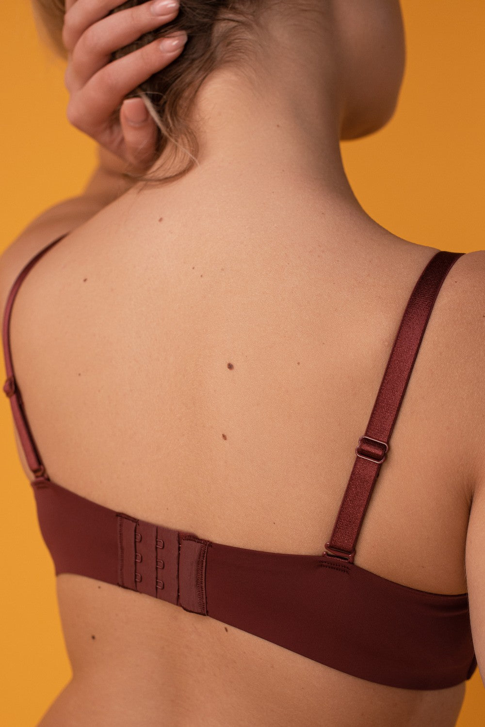 Гладкий бюстгальтер балконет SLZ19801225/225С burgundy