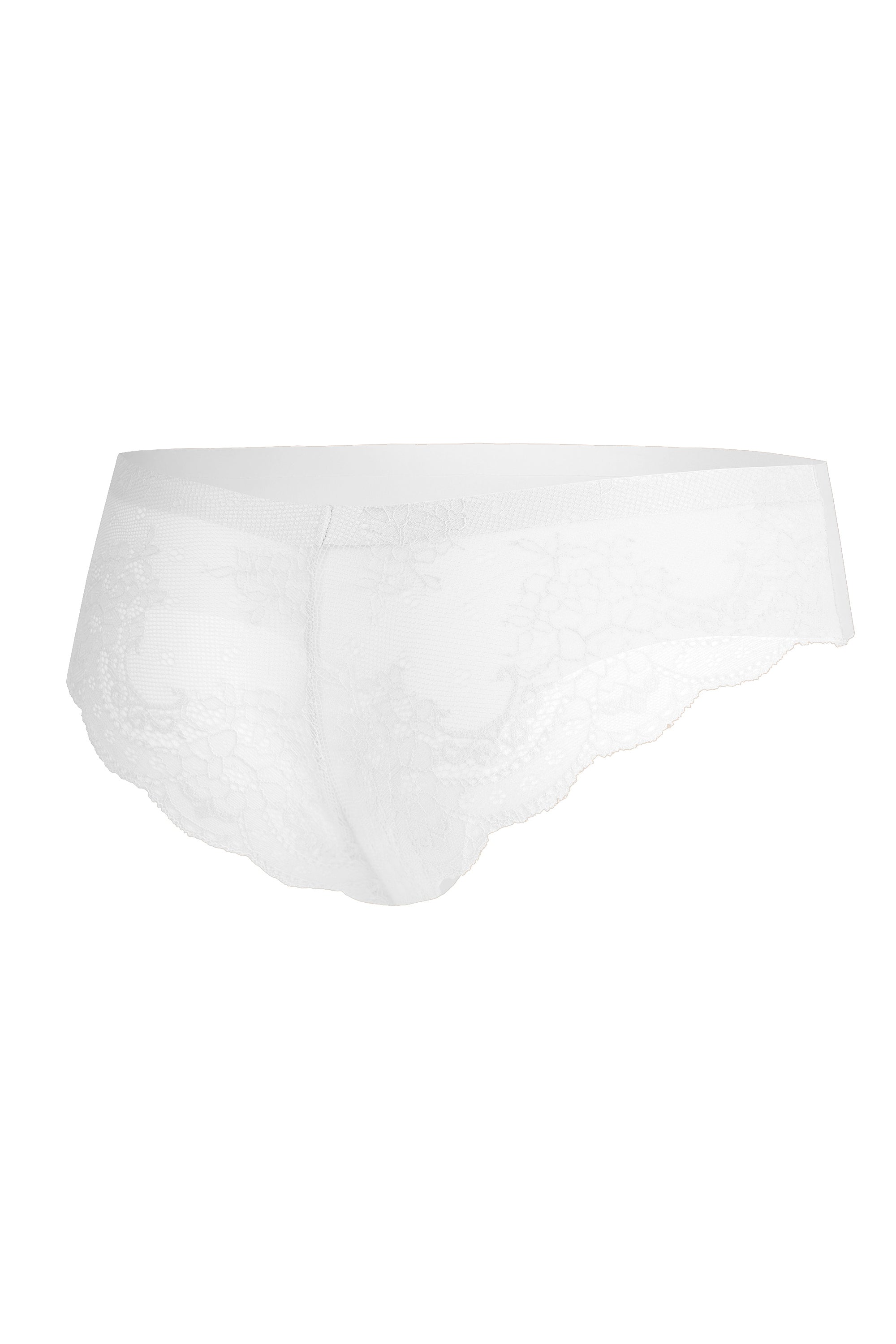 Бесшовные трусики бразилиана с кружевом Tanga