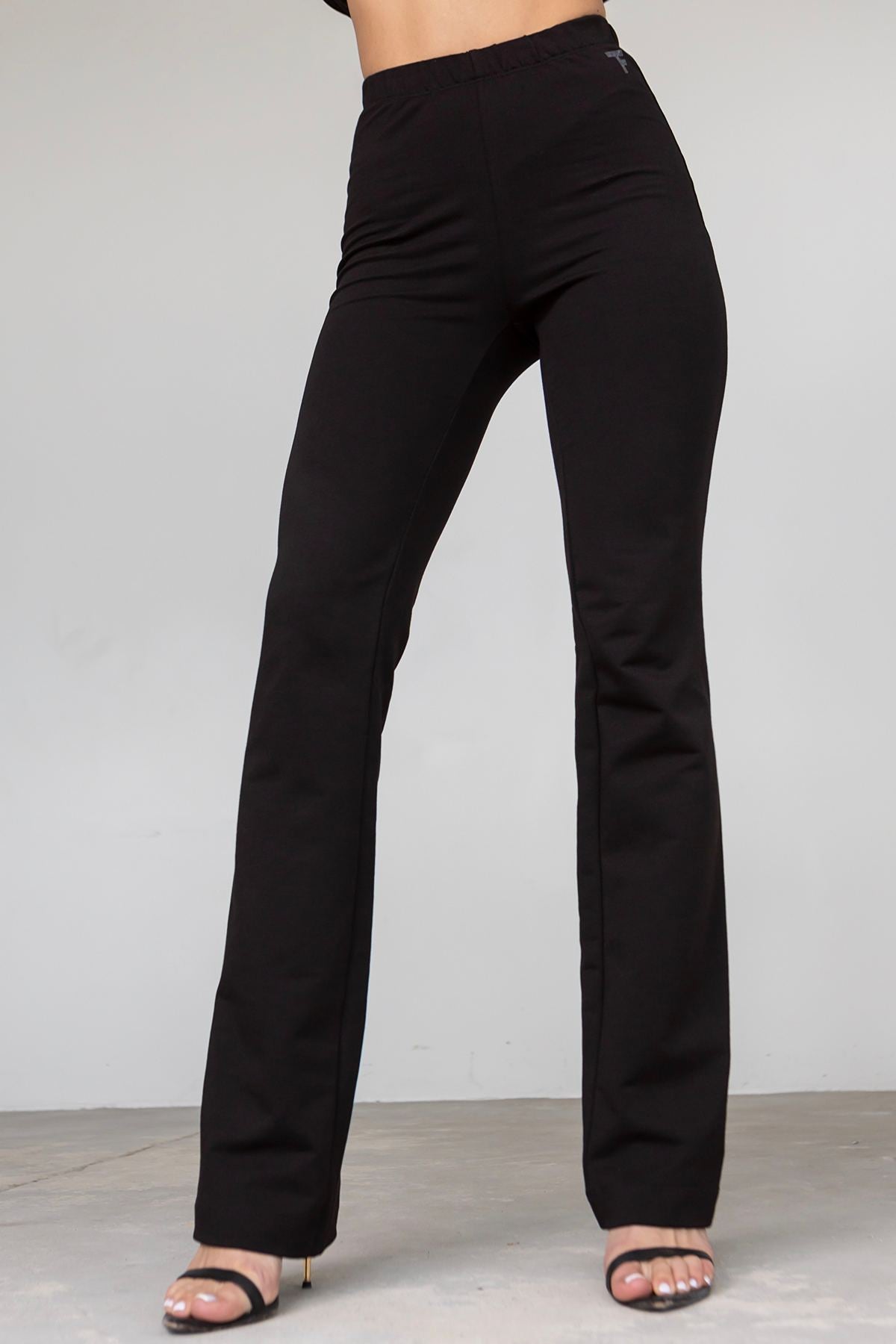 Прямые брюки на резинке E5-LD10