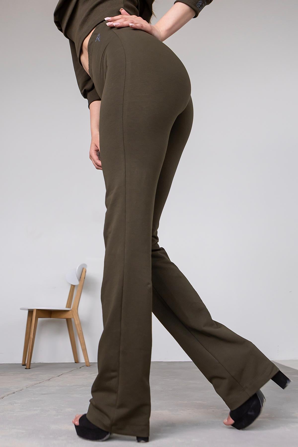 Прямые брюки на резинке E5-LD36