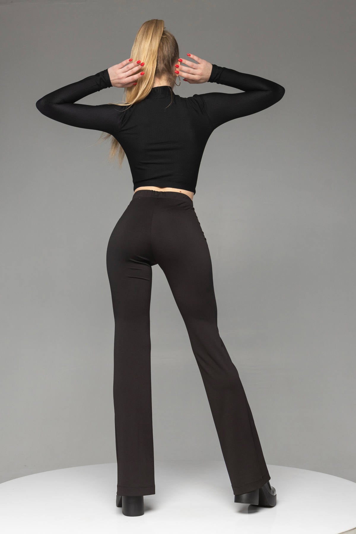 Брюки с разрезами спереди E71-D10