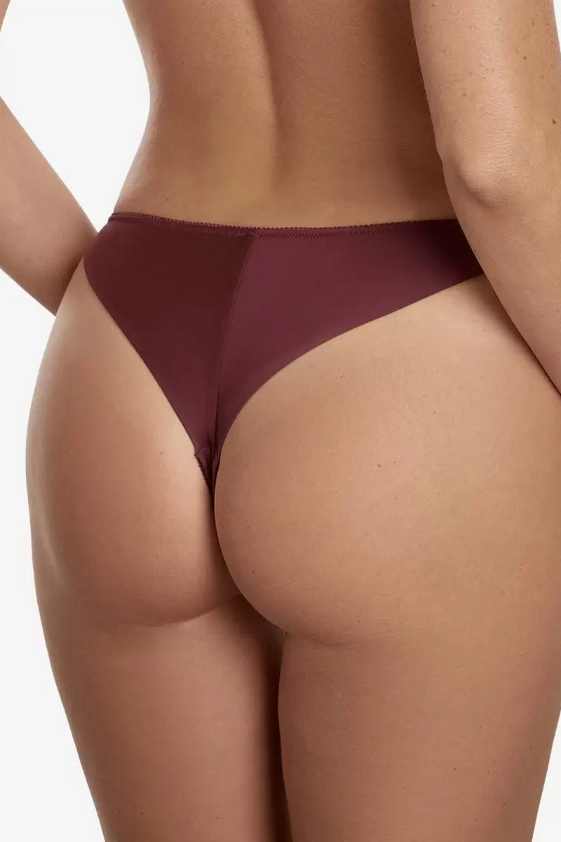 Трусики стрінги з вишивкою Саламанка С240