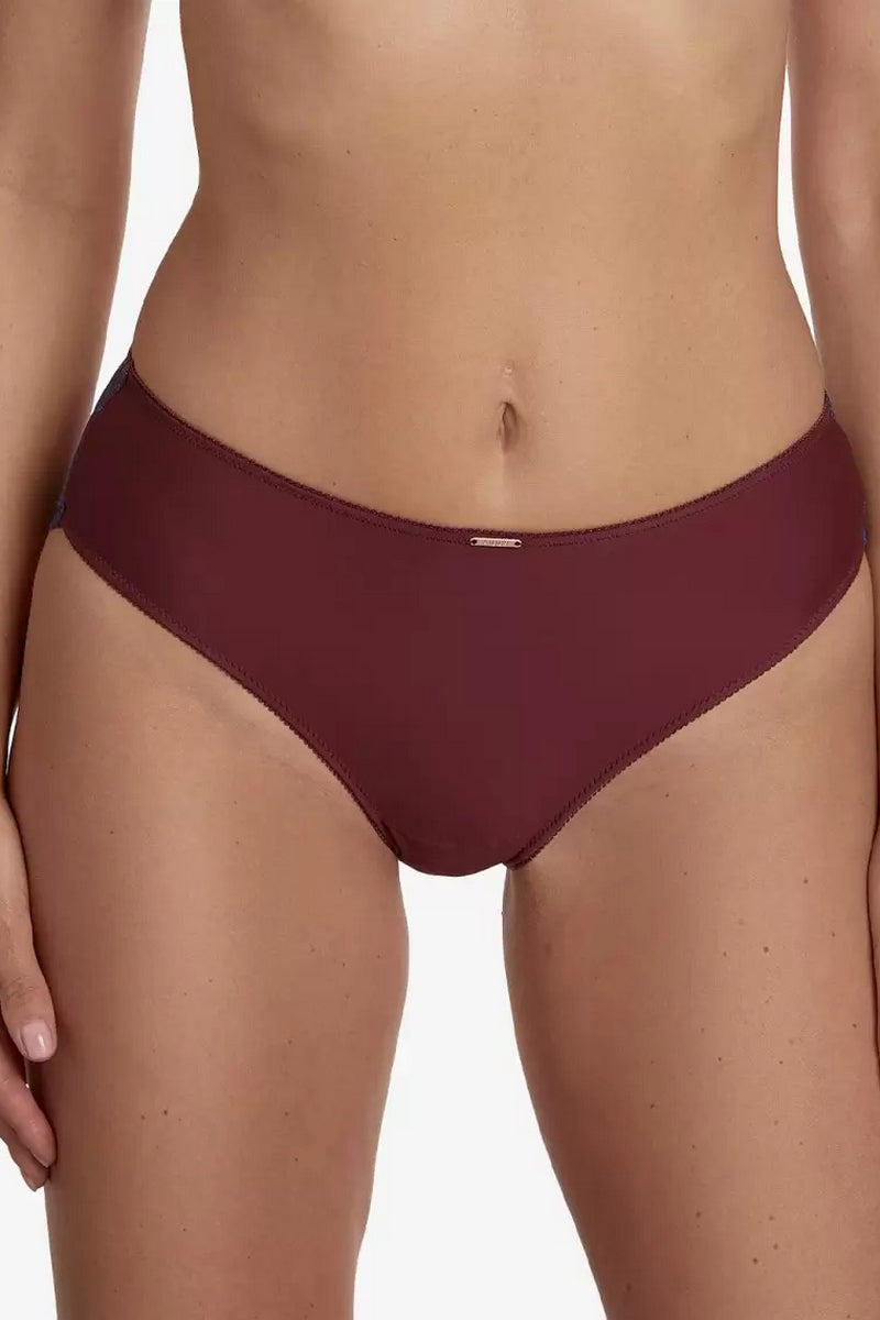 Трусики слип с вышивкой Саламанка Т8