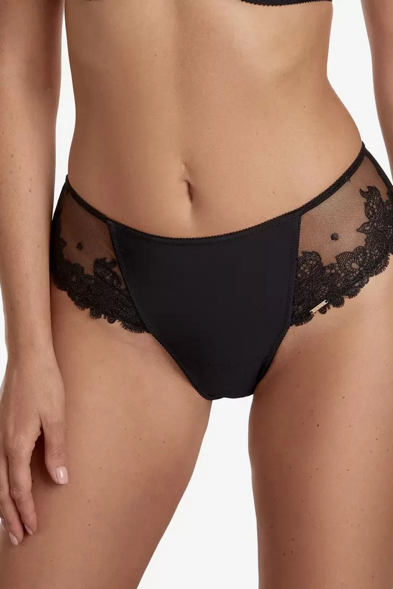 Трусики слип с вышивкой Сарсуела Т179