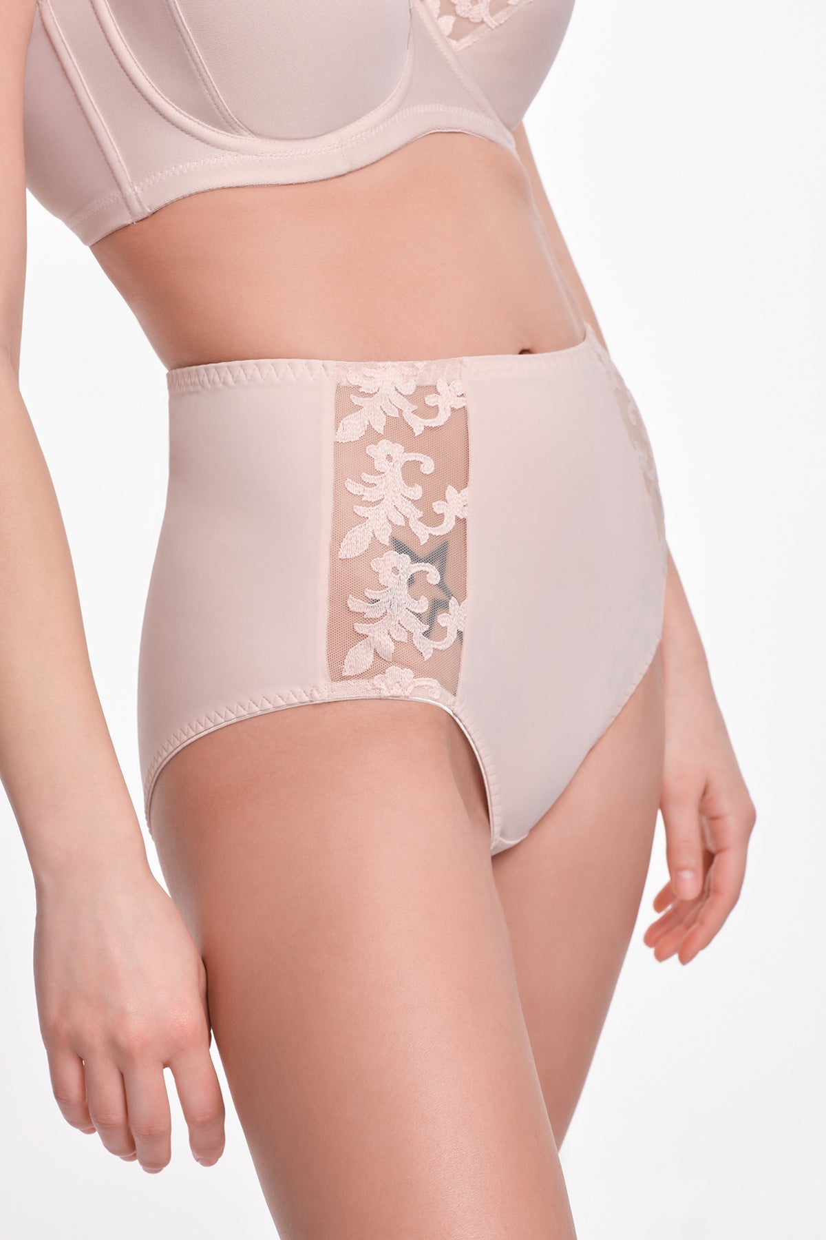 Трусики слип с вышивкой 006 35 03 Martina