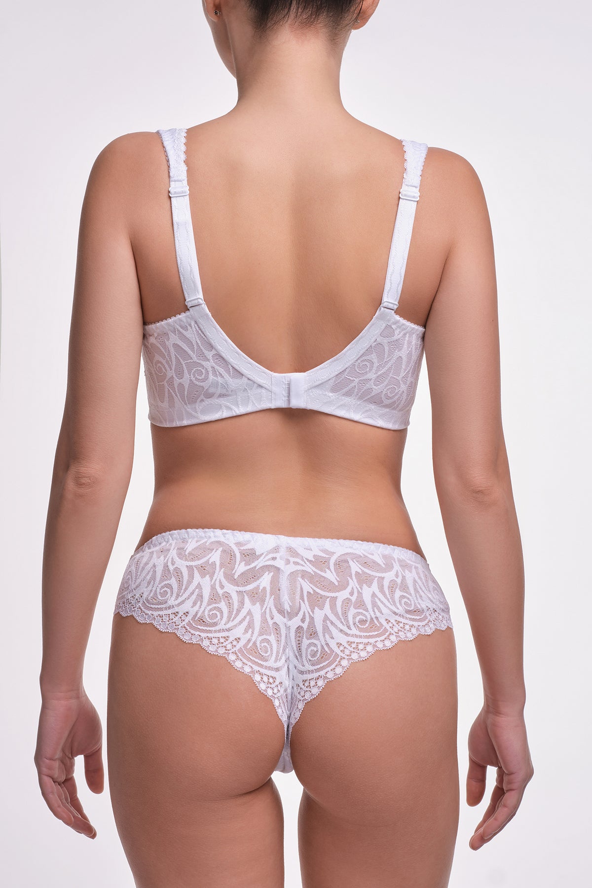 Трусики бразилиана 009 25 01 Simona