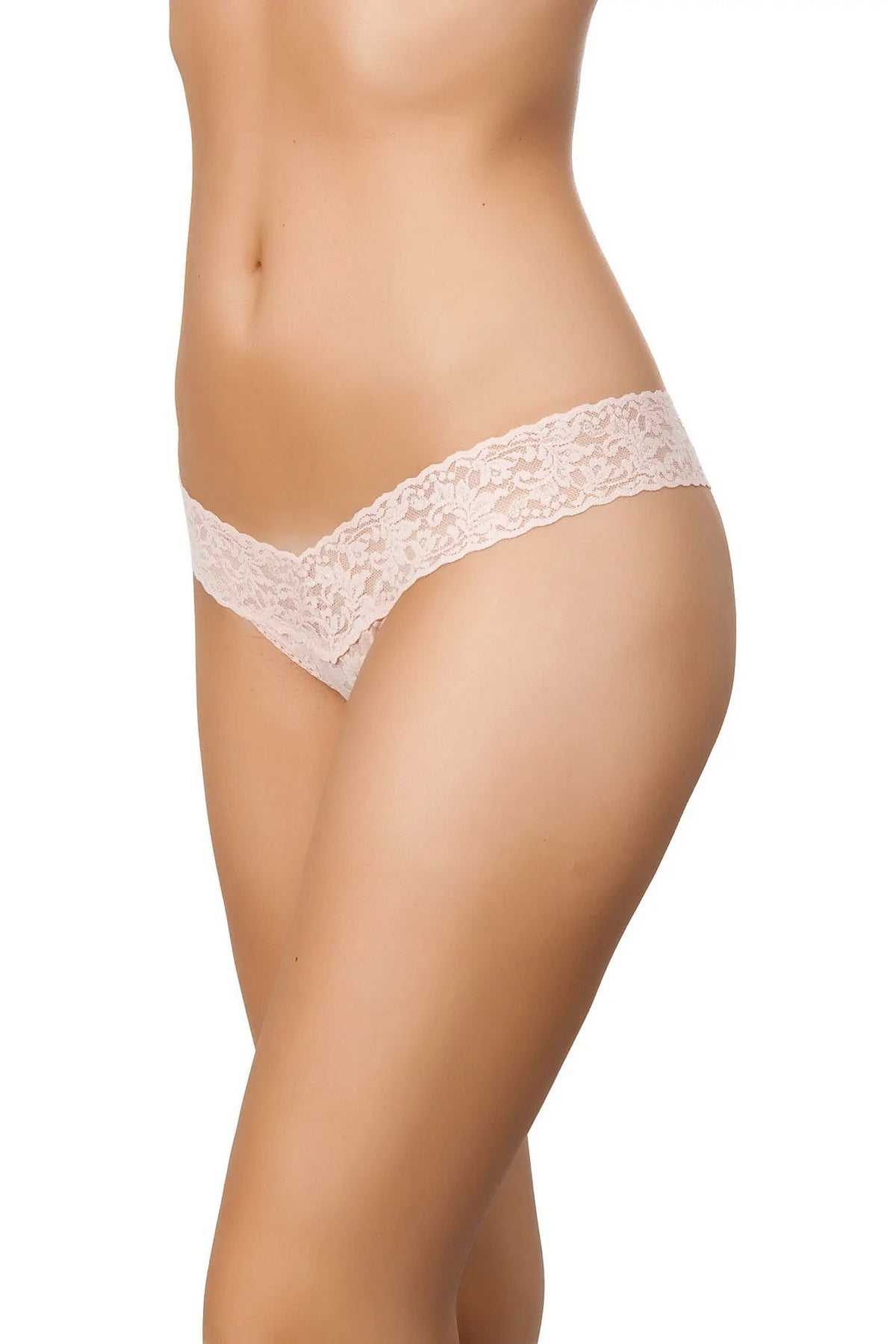 Трусики стринг 4911P Signature Lace vanilla