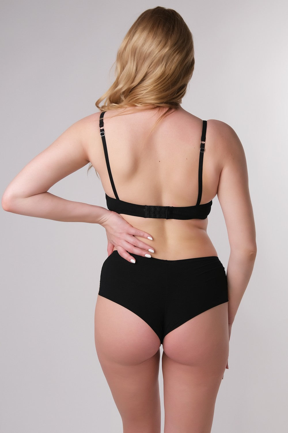 Высокие трусики слип с кружевом SH12 INS black