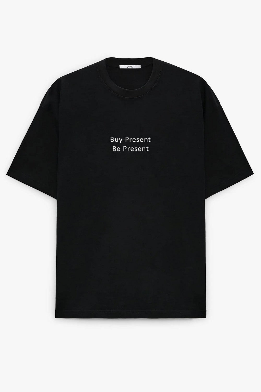 Унисекс футболка с надписью "Be present" black