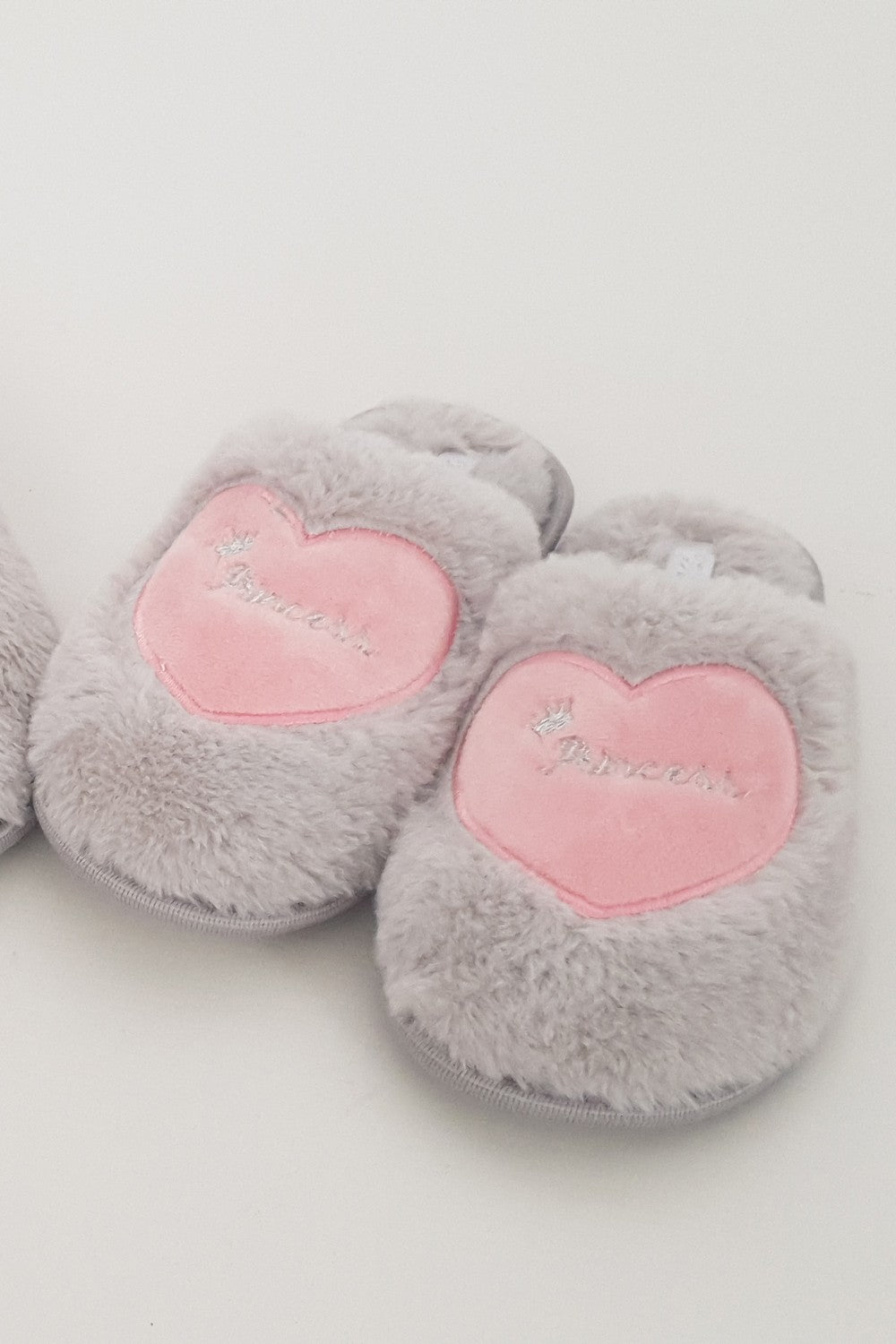 Домашние тапки с сердцем 011 gray
