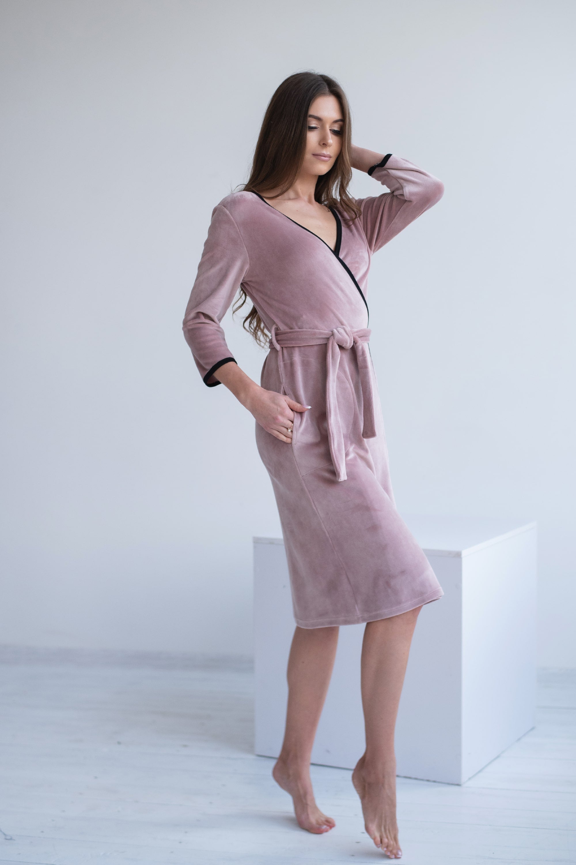 Велюровый халат 1026 powder