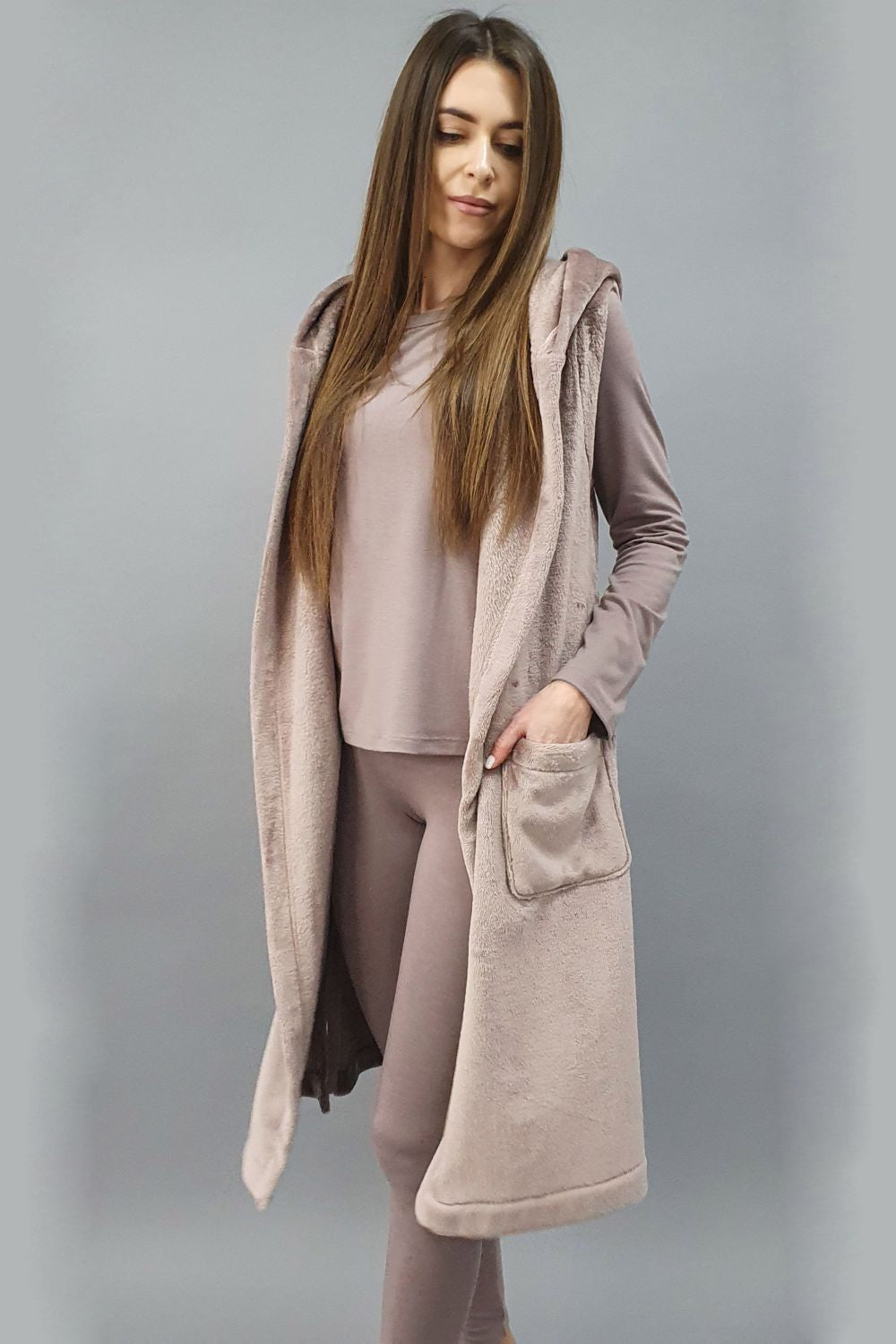 Флисовая жилетка с капюшоном 1430 cappuccino