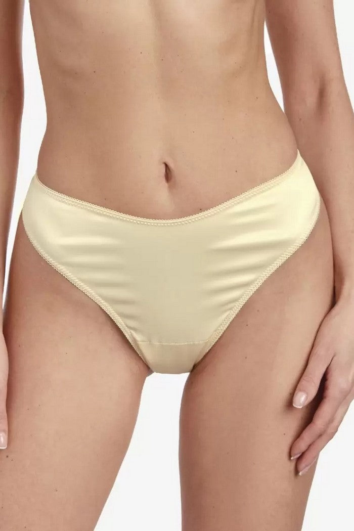 Трусики бразилиана с микросеткой Лицеум С15 cream