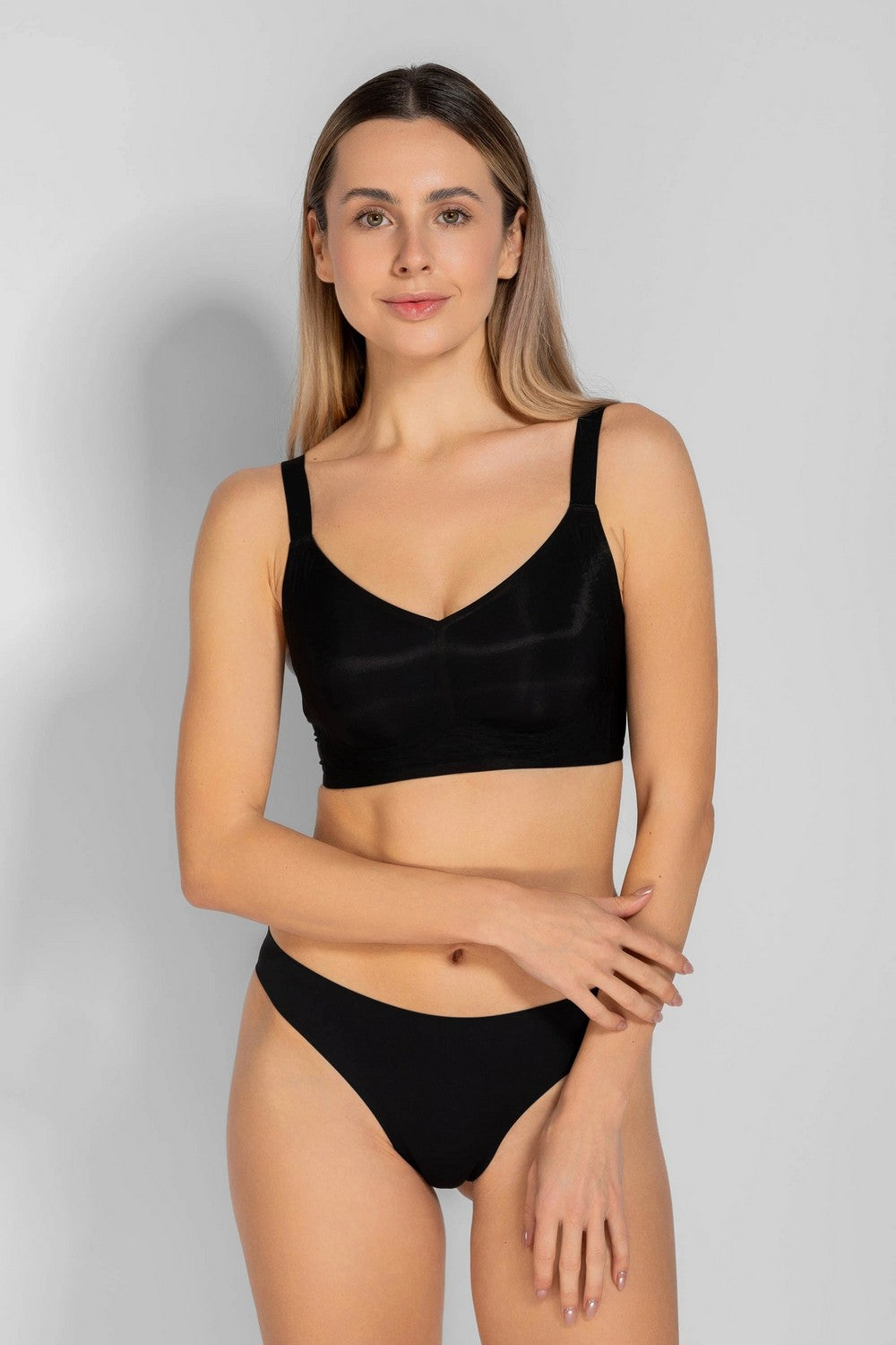 Бюстгальтер з мікрофібри 7071-075 black