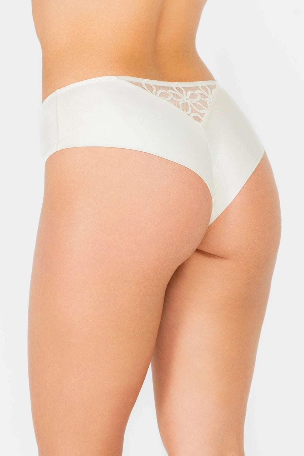 Трусики бразилиана из микрофибры 8181-24 champagne