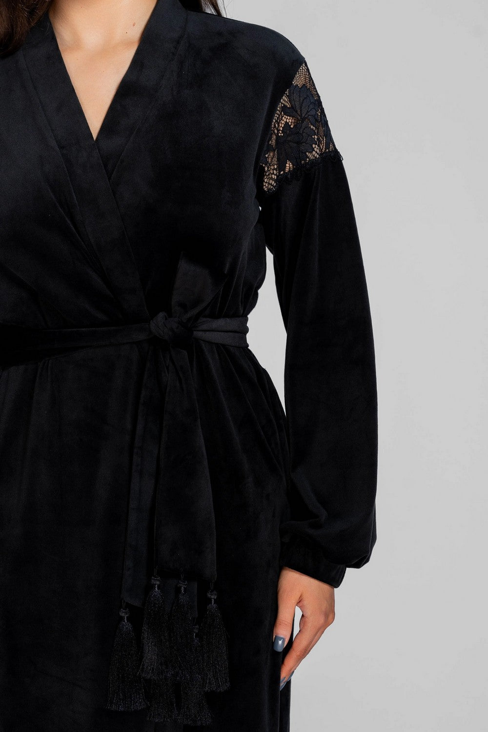 Велюровий халат з мереживом 8183-6723 black