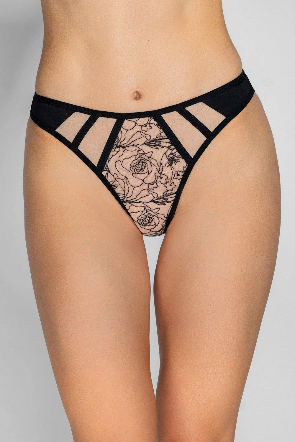 Трусики стринг с вышивкой 8184-15 black