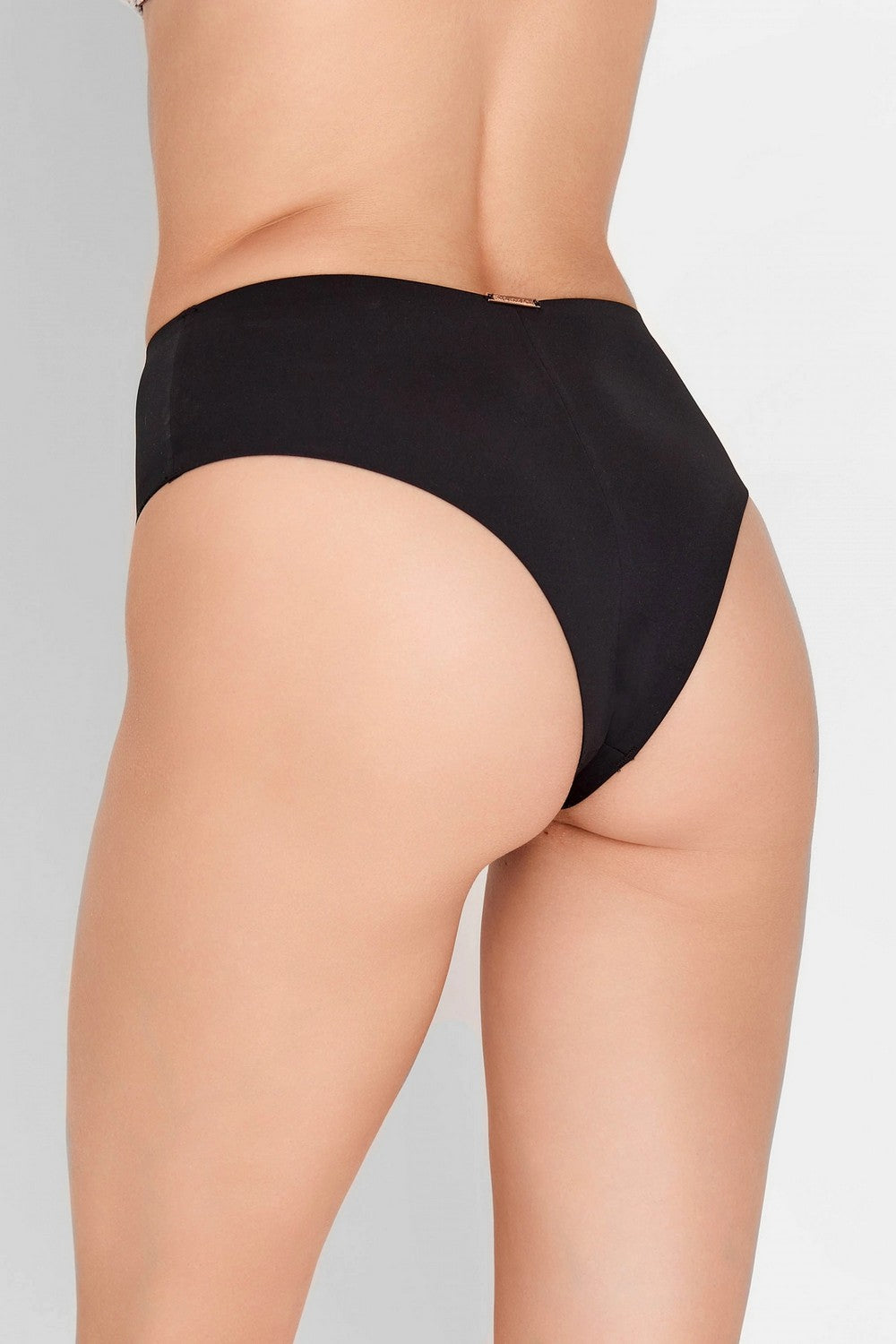 Высокие плавки бразилиана 999-225 black