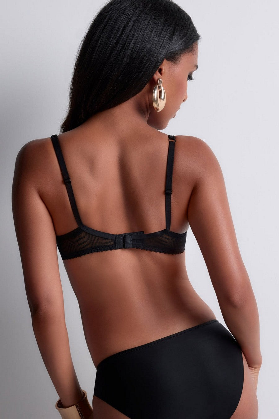 Трусики слип с вышивкой 2B22 Vibes black