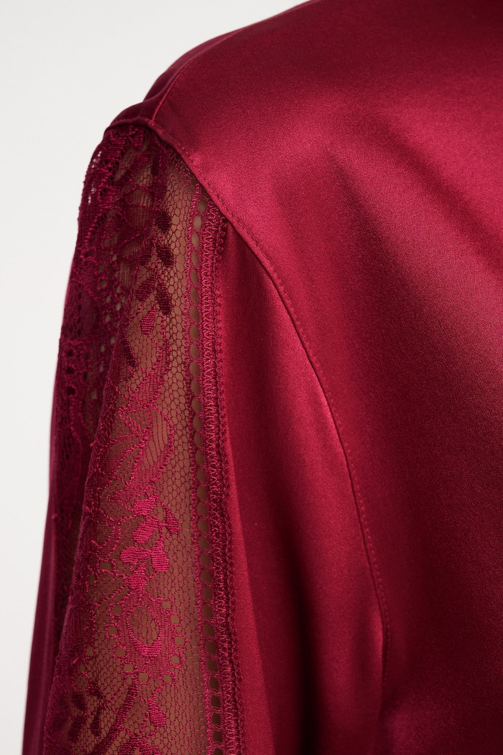 Пижамная блуза из шелка 2S40 Midnight Whisper crimson red