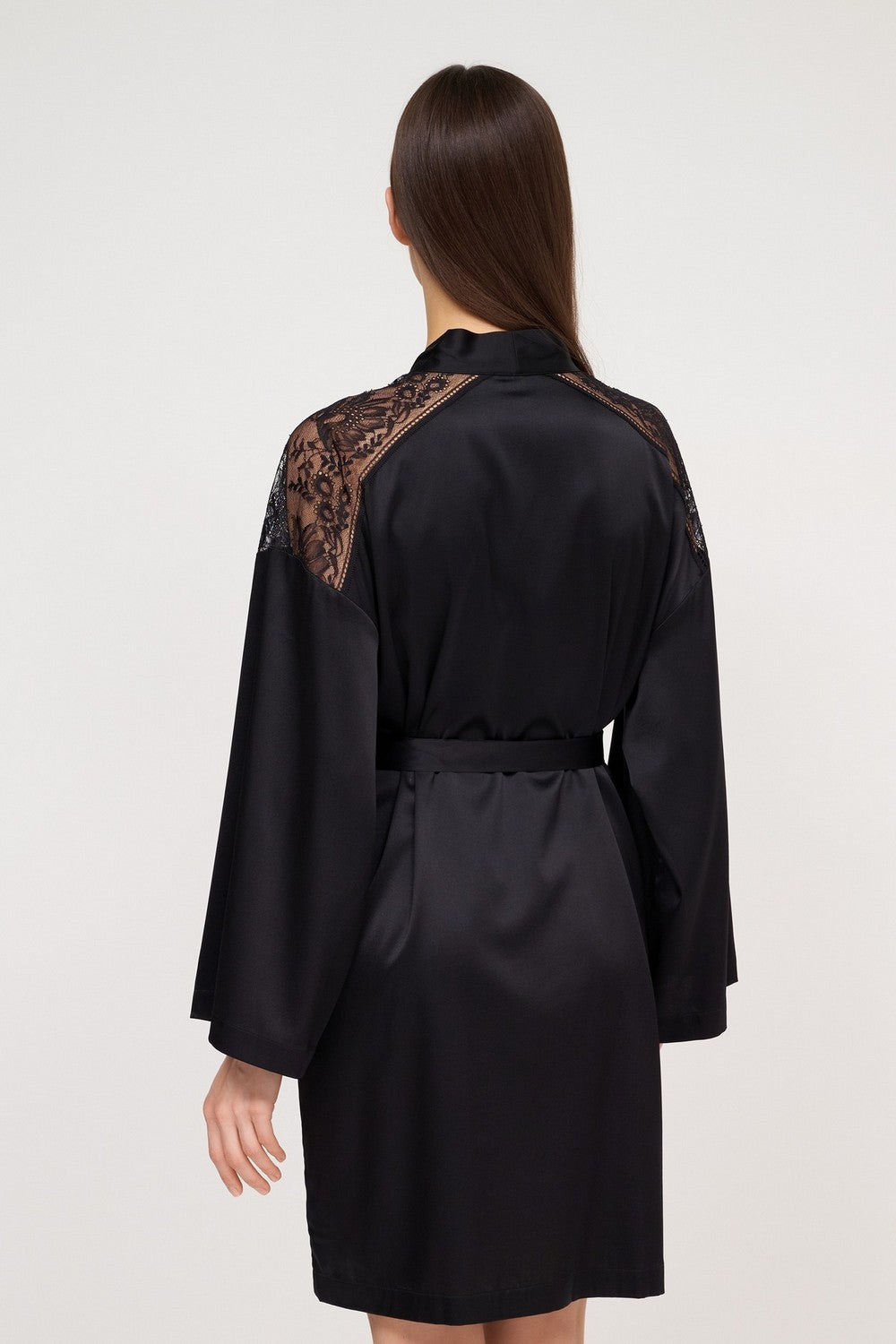 Шелковый халат с кружевом 2S65 Midnight Whisper black