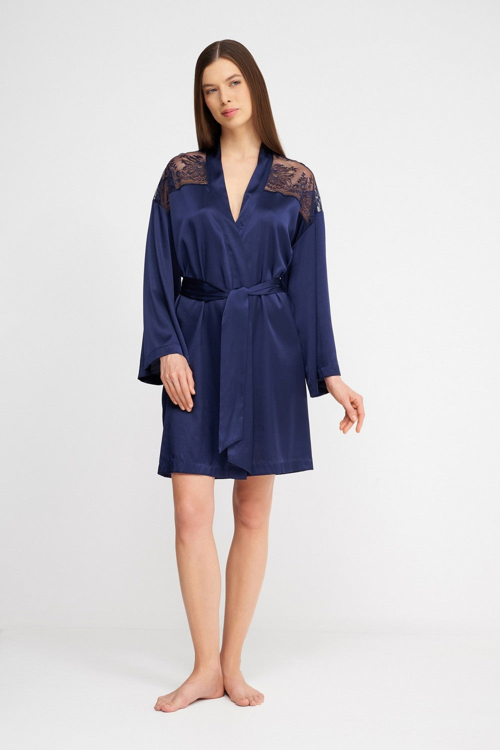 Шелковый халат с кружевом 2S65 Midnight Whisper evening blue