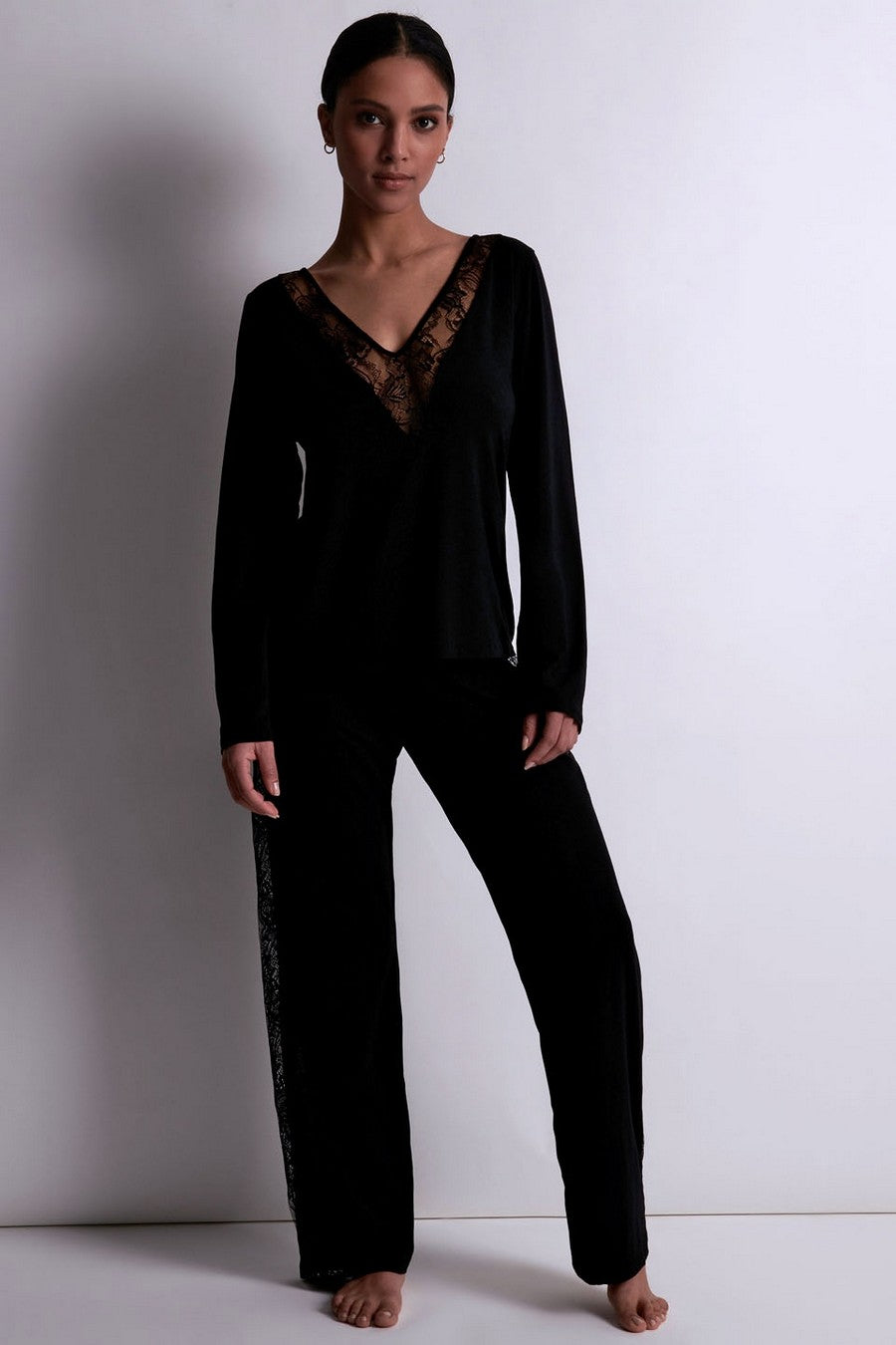 Жіночий лонгслів з модалу RL74 Lazy Days black Aubade