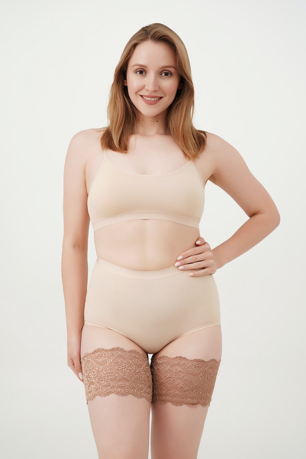 Кружевные бандалетки Corrente