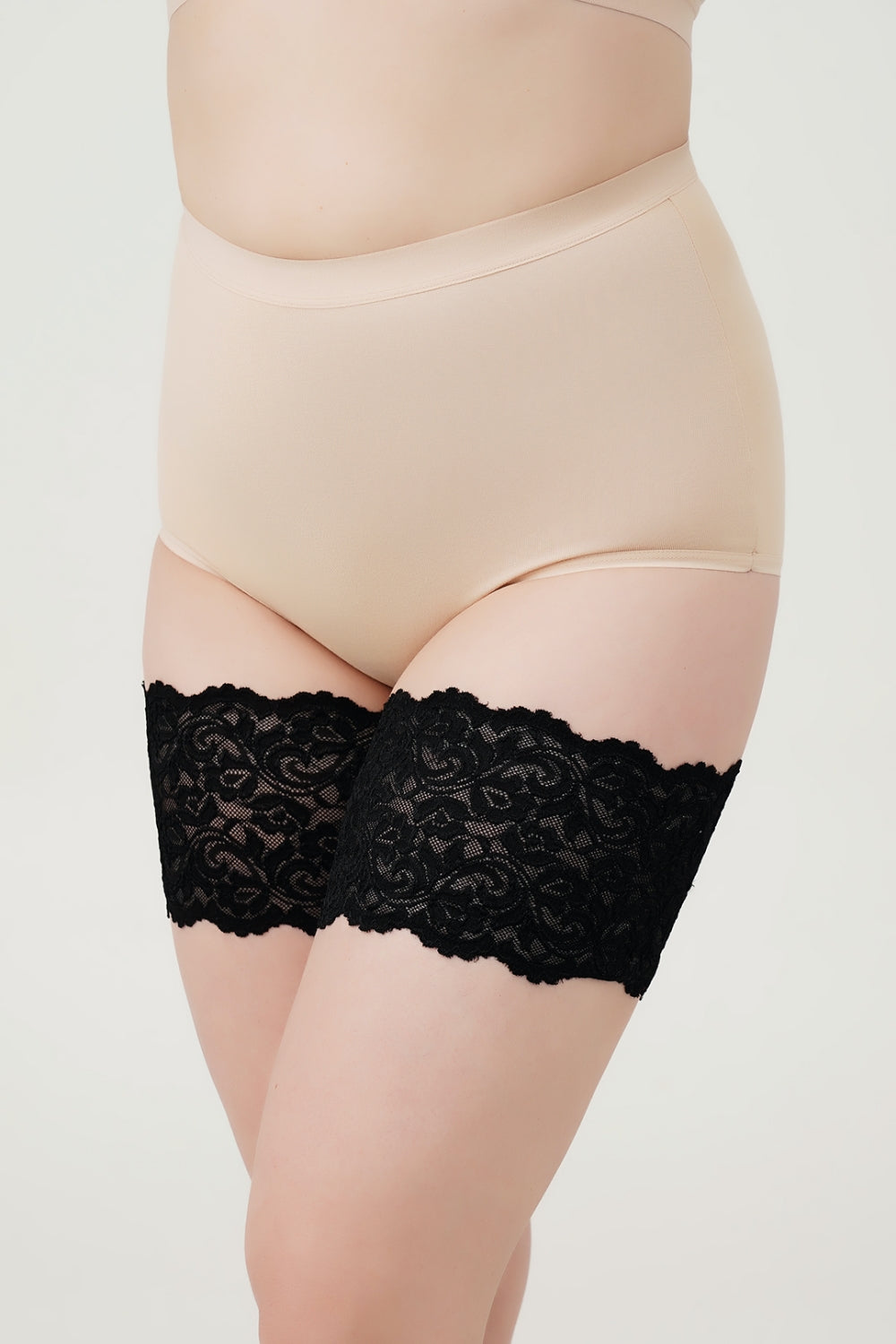 Кружевные бандалетки Corrente